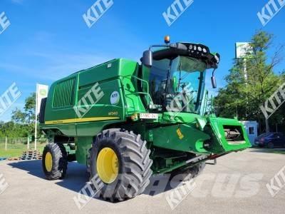 John Deere W540 2WD Ražas novākšanas kombaini