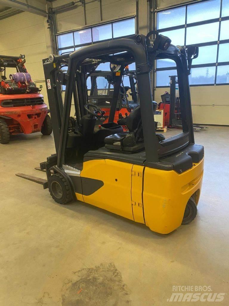 Linde E 18 L-02 Elektriskie iekrāvēji