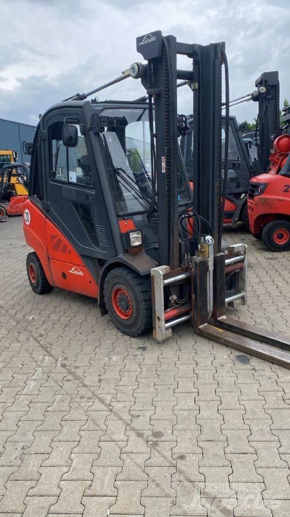 Linde H 35 D-01 Tehnika ar dīzeļa dzinēju