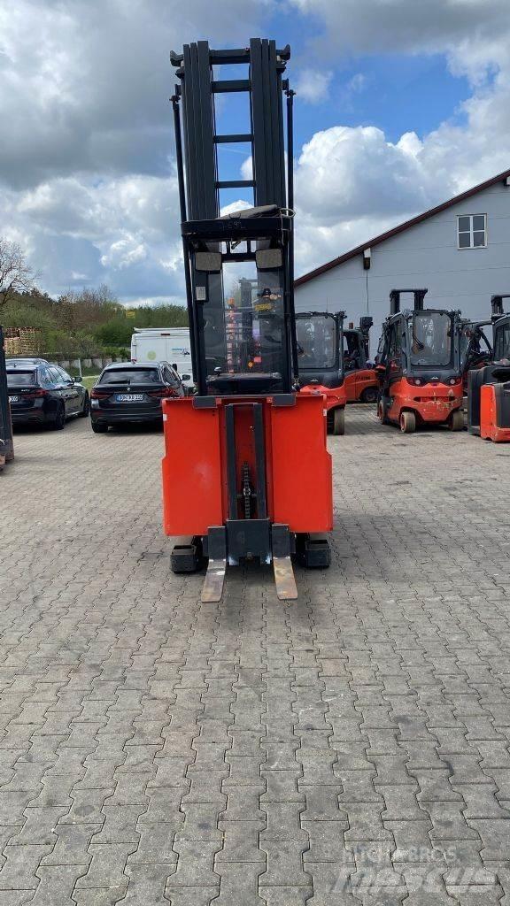 Linde V 12-02 Pasūtījumu savācējs lielam augstumam