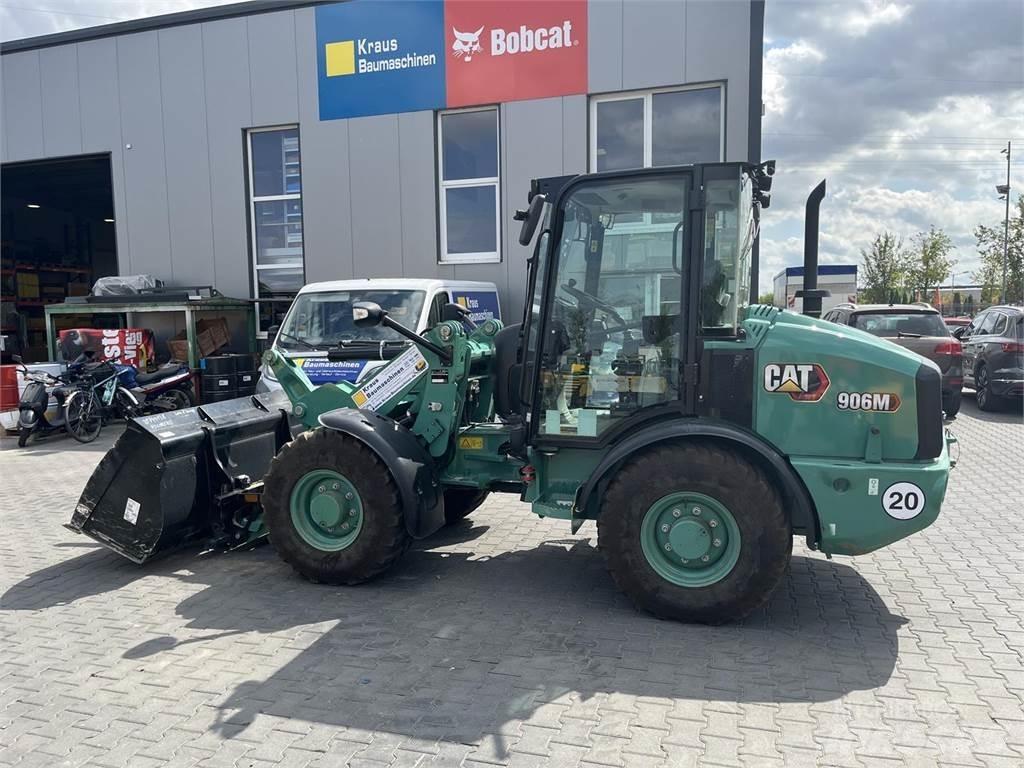 CAT 906 M Iekrāvēji uz riteņiem