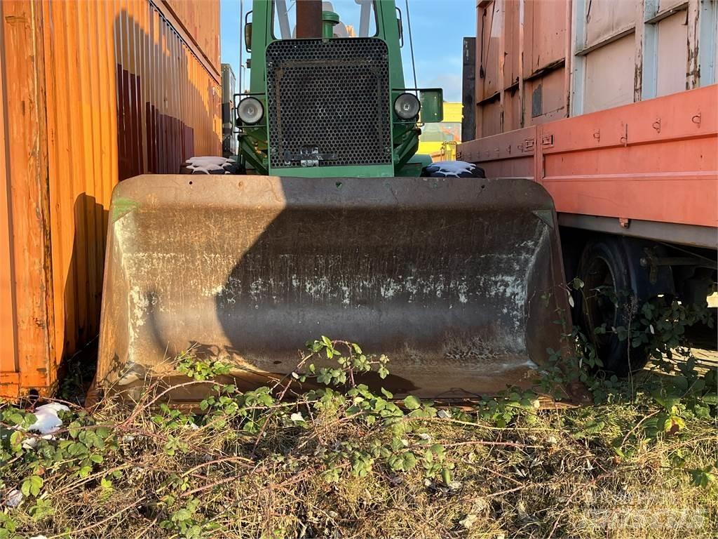 Fiat 645 B Iekrāvēji uz riteņiem