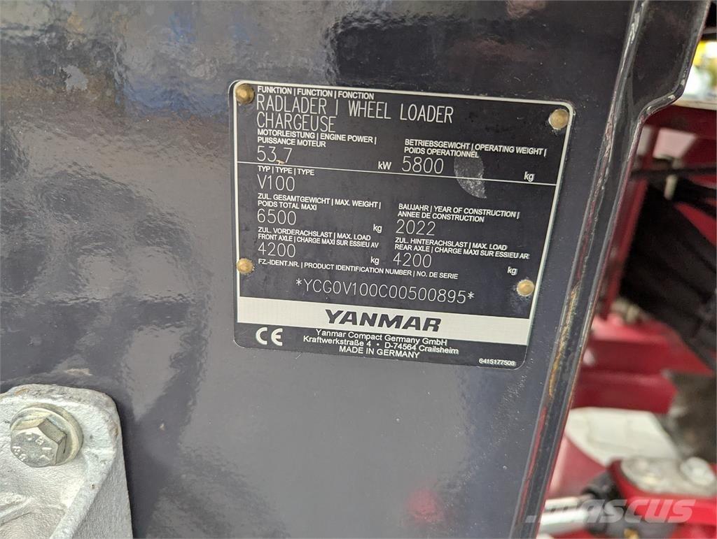 Yanmar V100 Iekrāvēji uz riteņiem
