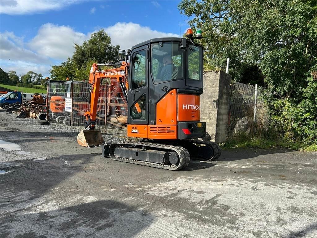 Hitachi 2019 ZX26U-6 Kāpurķēžu ekskavatori
