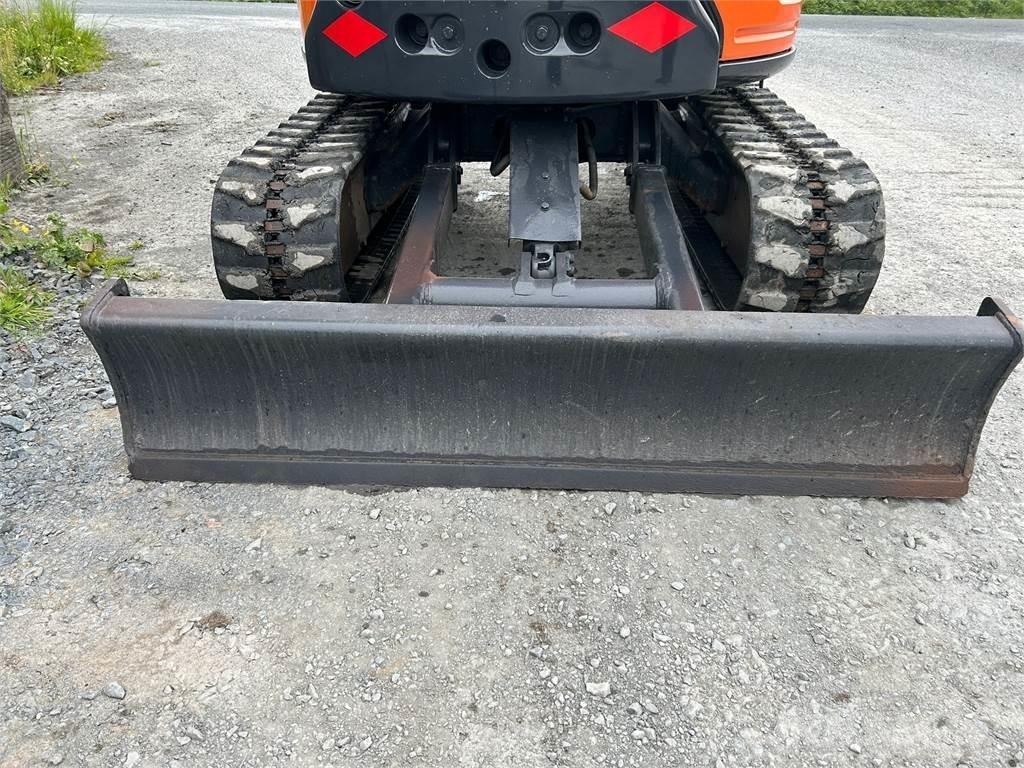 Hitachi Zx33U-5 Kāpurķēžu ekskavatori
