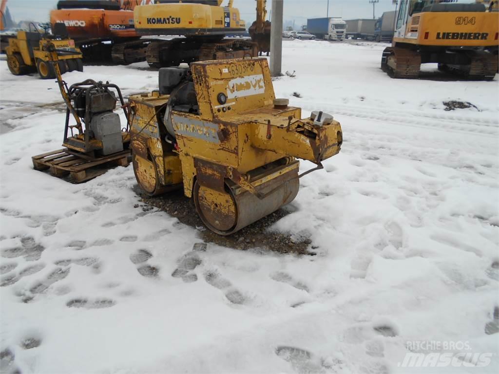 Bomag BW-75AD Divvalču grunts veltņi