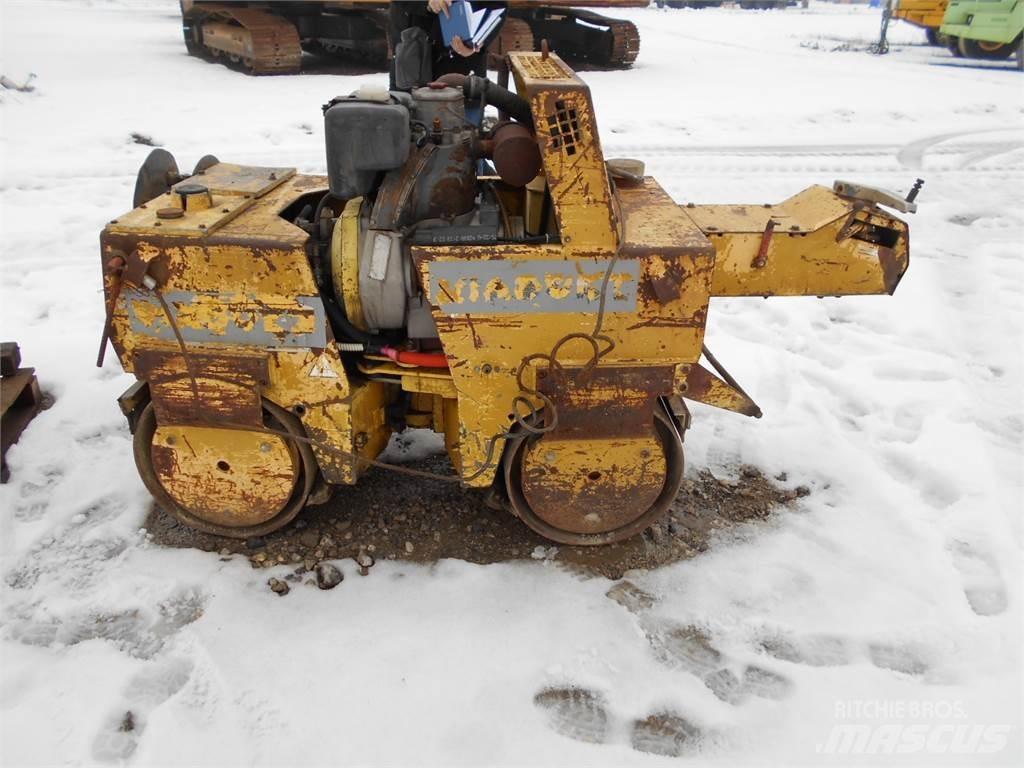 Bomag BW-75AD Divvalču grunts veltņi