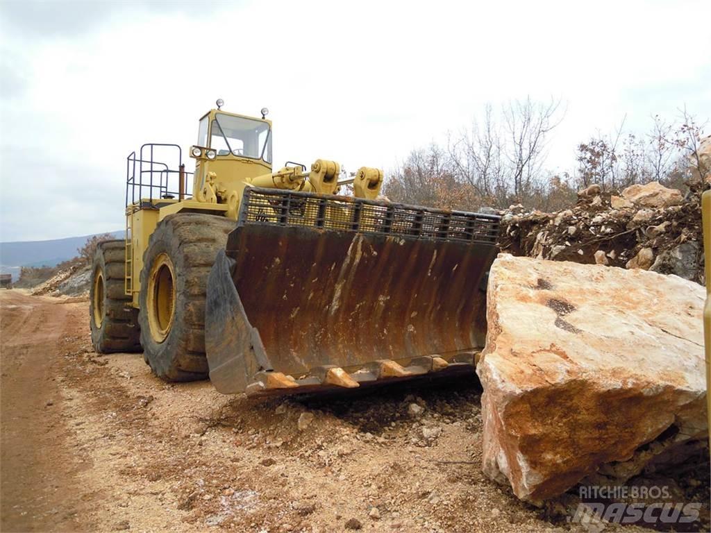 CAT 992C Iekrāvēji uz riteņiem
