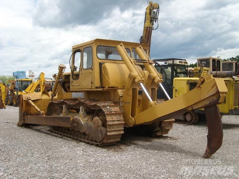 CAT D8H Kāpurķēžu buldozeri