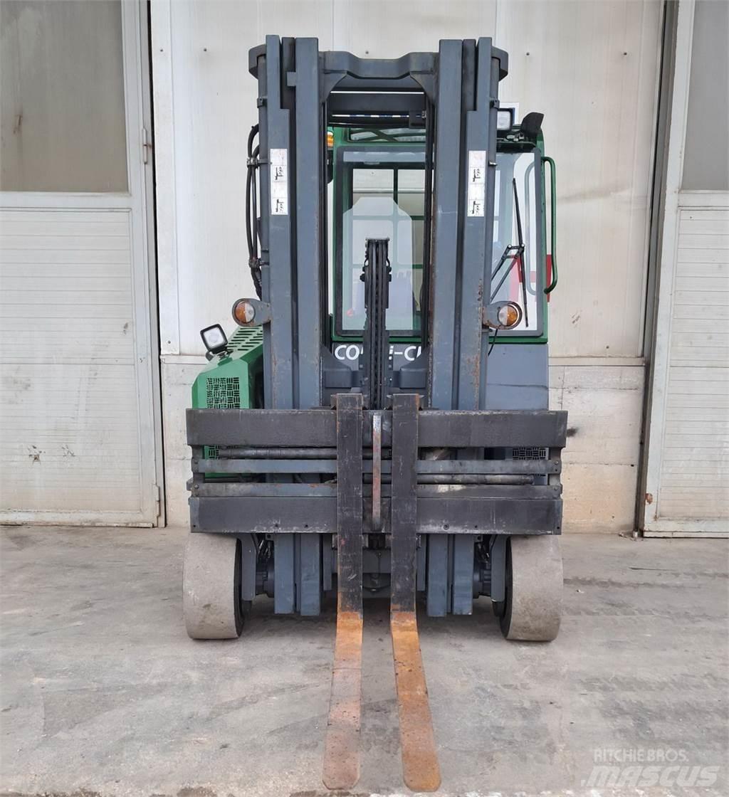 Combilift C4000CB Tehnika ar dīzeļa dzinēju