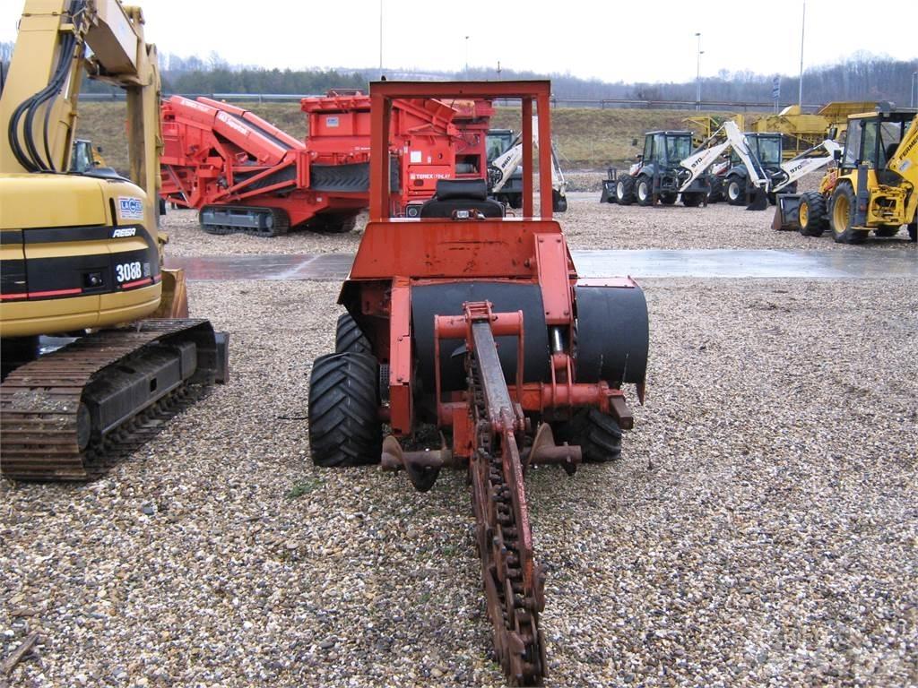 Ditch Witch 6510 DD Tranšeju racēji