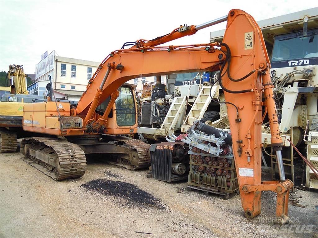 Doosan DX225LC Kāpurķēžu ekskavatori