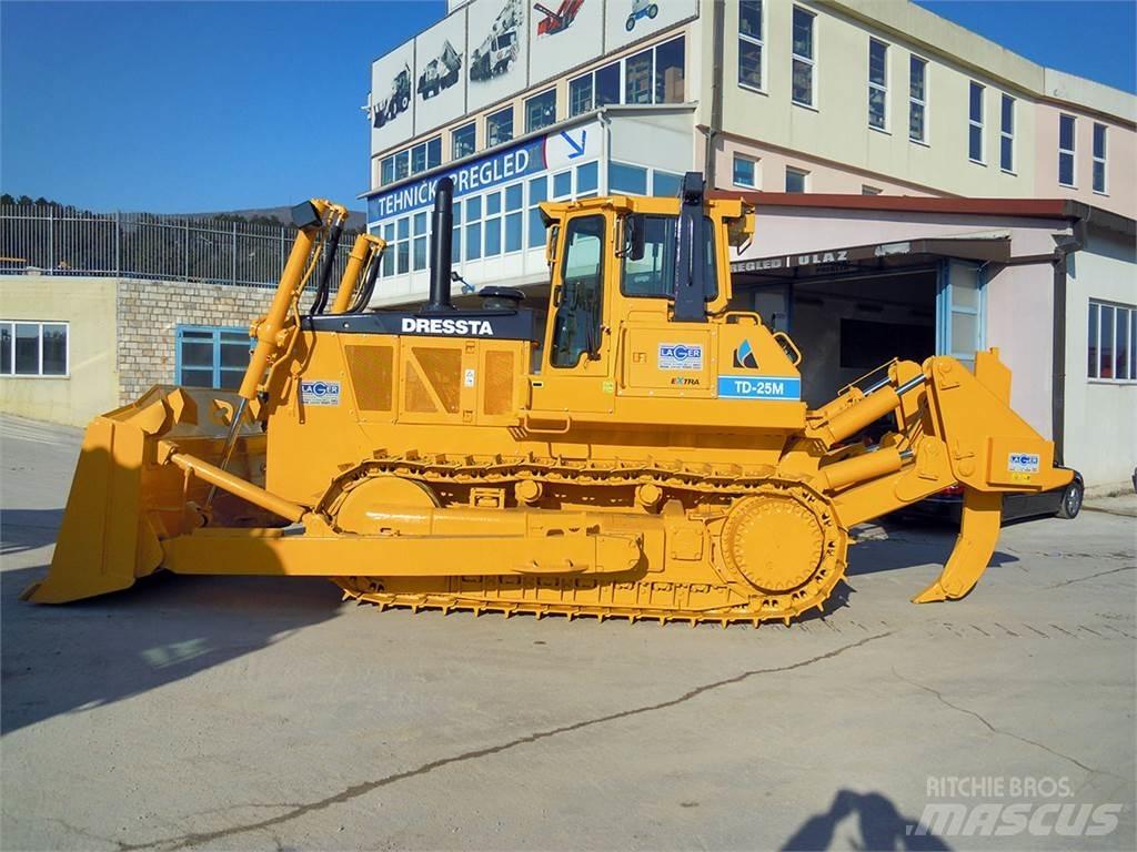 Dressta TD-25M Kāpurķēžu buldozeri