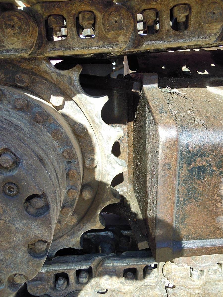 Fiat-Hitachi EX215 Kāpurķēžu ekskavatori