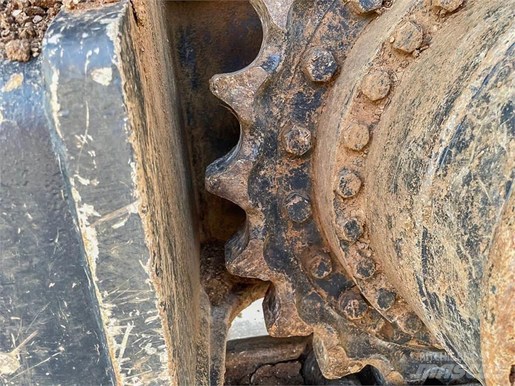 Fiat-Kobelco EX355 Kāpurķēžu ekskavatori