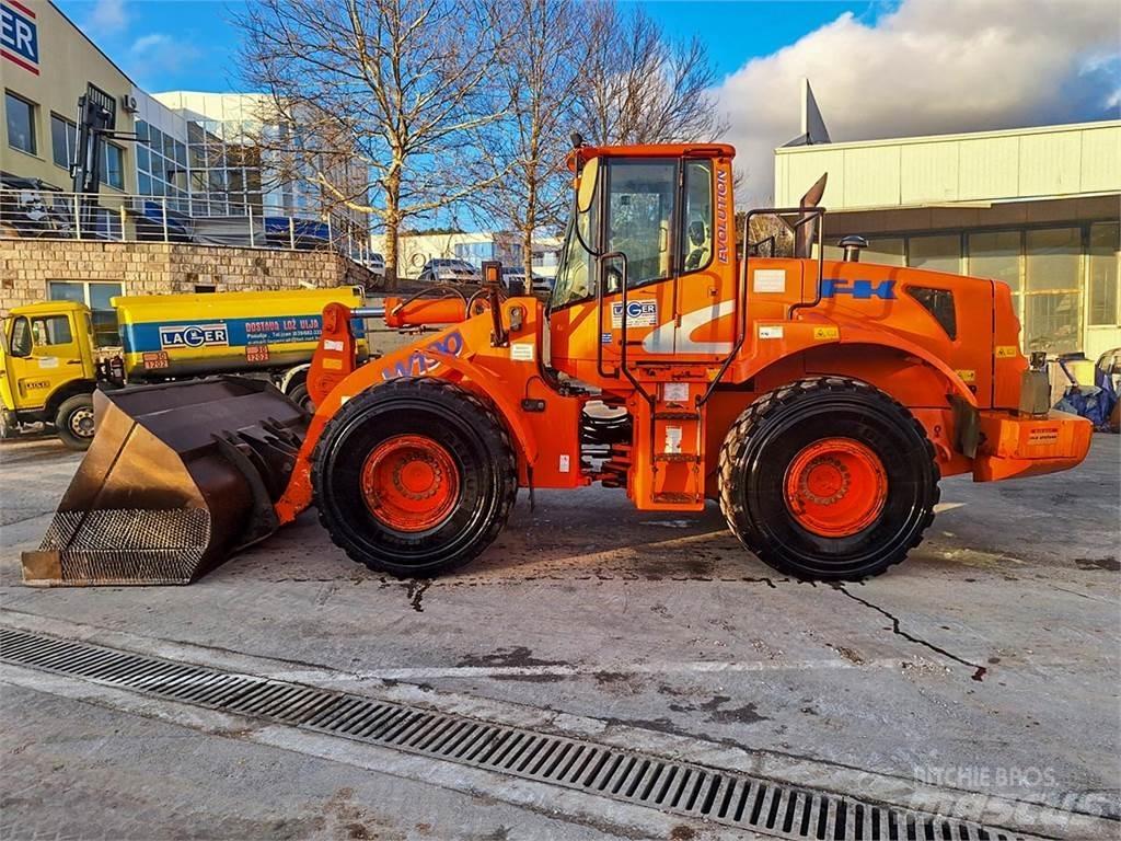 Fiat-Kobelco W190 Iekrāvēji uz riteņiem
