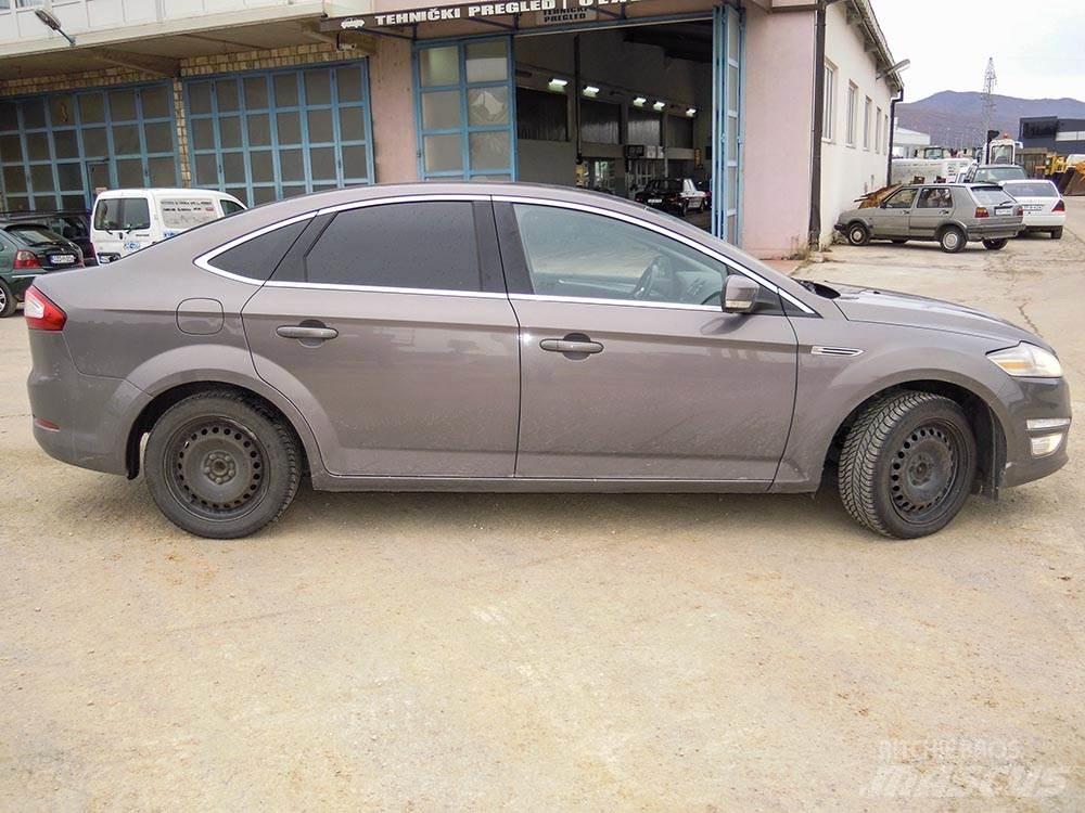 Ford Mondeo Automašīnas