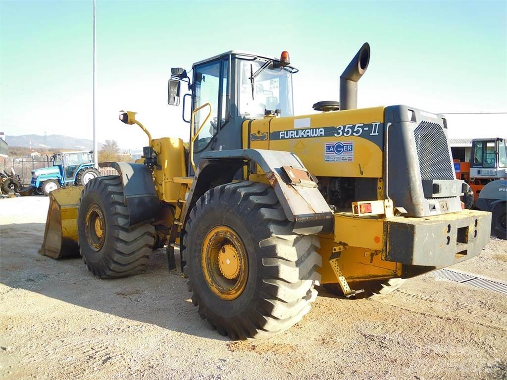 Furukawa 355-II Iekrāvēji uz riteņiem