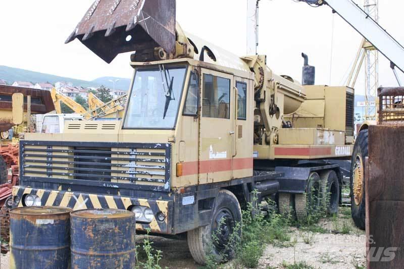 Gradall G660A Ekskavatori uz riteņiem