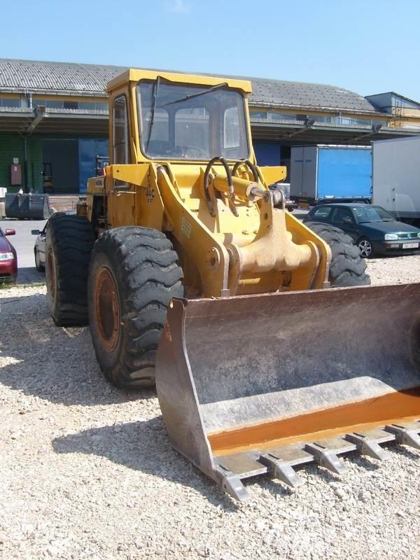 Hanomag 44C Iekrāvēji uz riteņiem