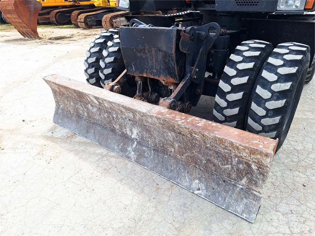 Hitachi ZX140W-3 Ekskavatori uz riteņiem