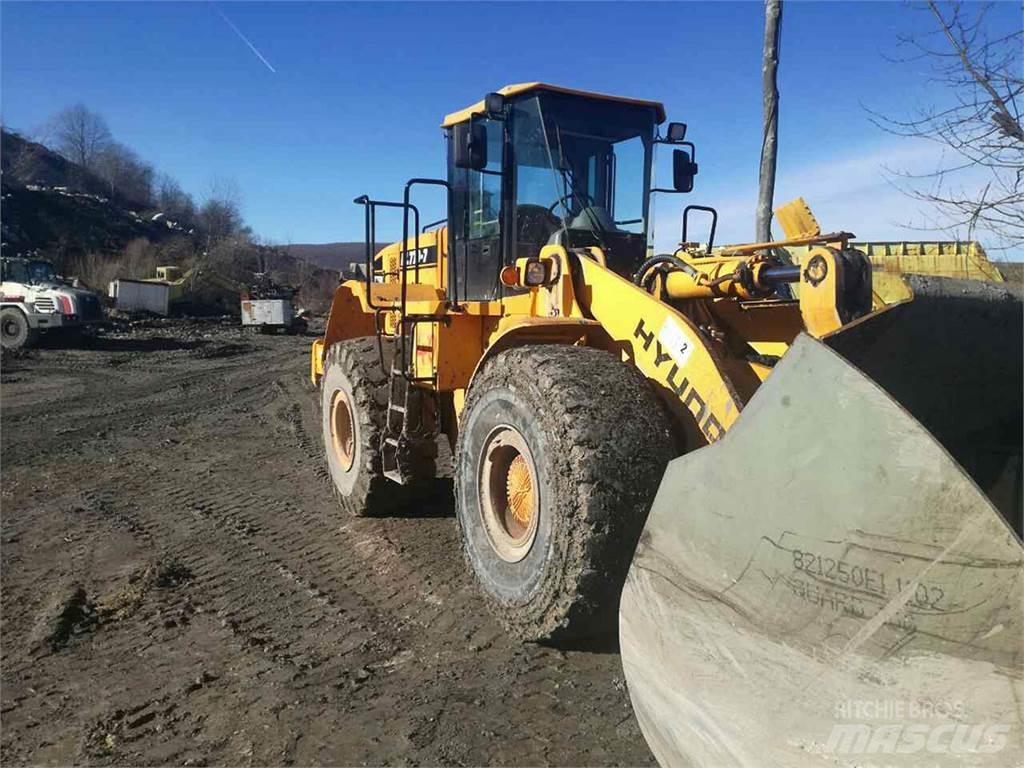 Hyundai HL770-7 Iekrāvēji uz riteņiem