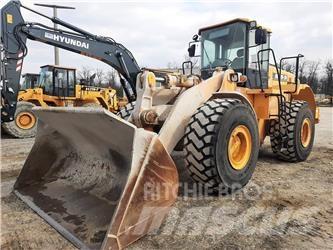 Hyundai HL770-7A Iekrāvēji uz riteņiem