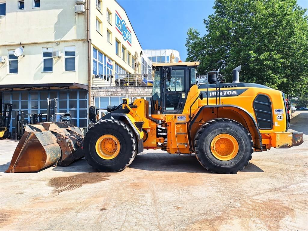 Hyundai HL970A Iekrāvēji uz riteņiem