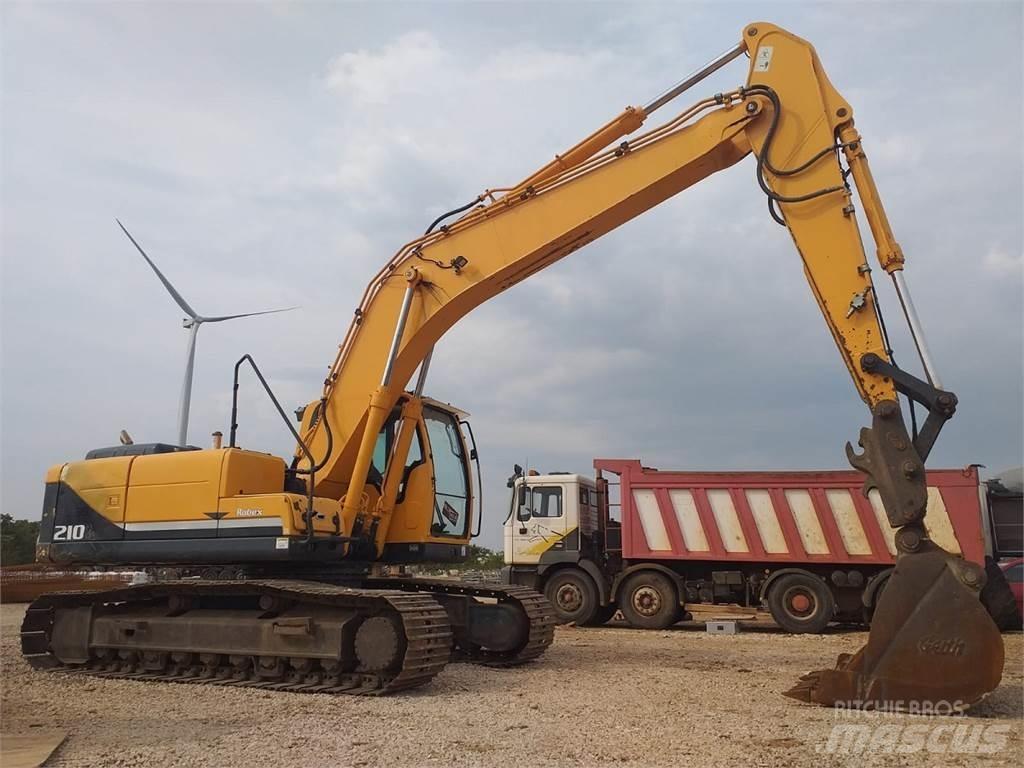 Hyundai R210LC-9 Kāpurķēžu ekskavatori