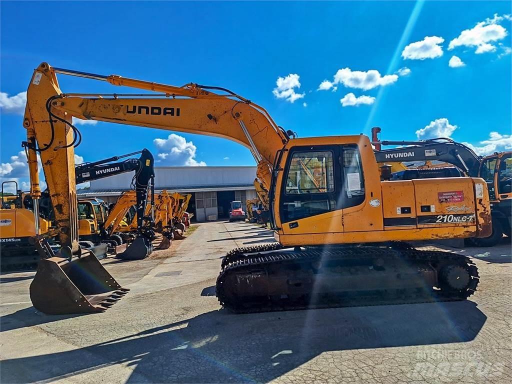 Hyundai R210NLC-7 Kāpurķēžu ekskavatori