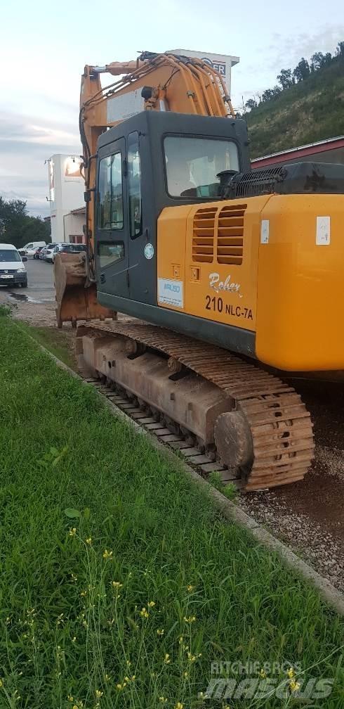 Hyundai R210NLC-7A Kāpurķēžu ekskavatori