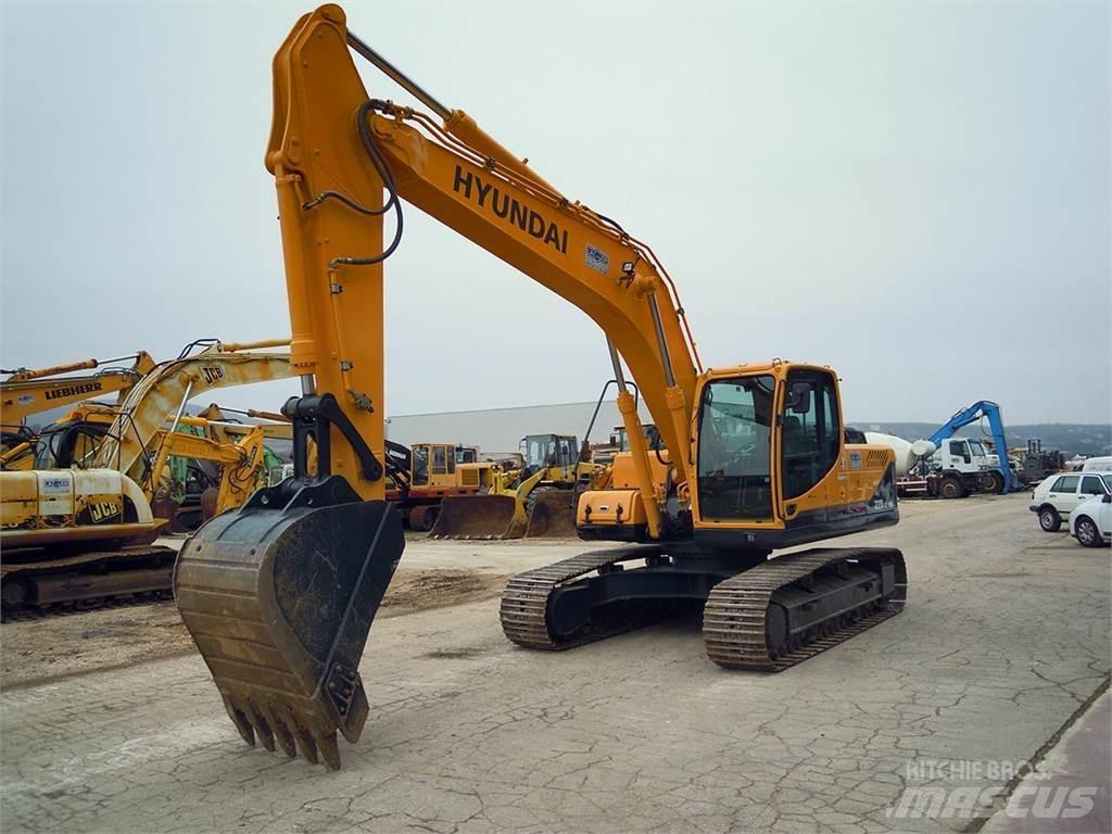 Hyundai R220LC-9S Kāpurķēžu ekskavatori