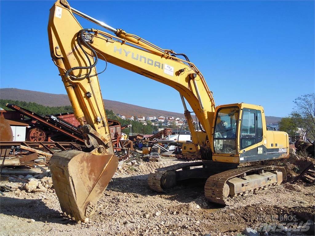 Hyundai R250NLC-7 Kāpurķēžu ekskavatori