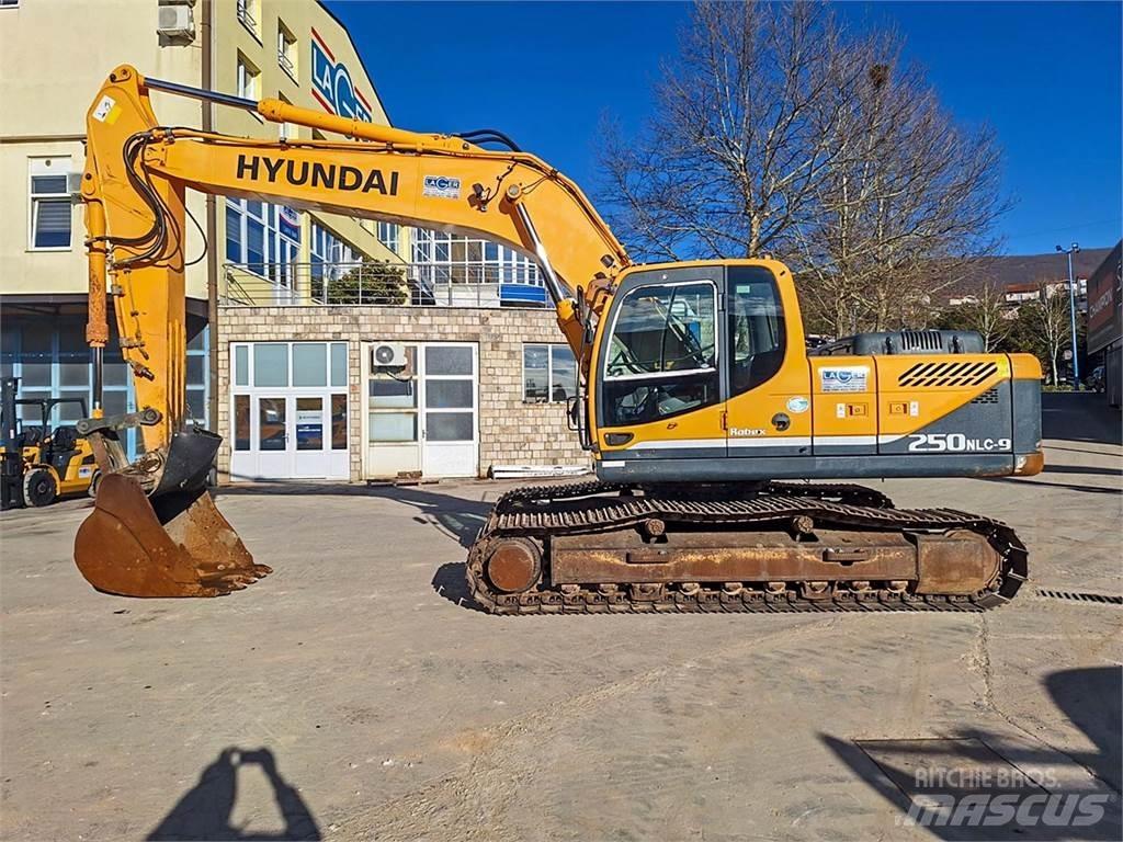 Hyundai R250NLC-9 Kāpurķēžu ekskavatori