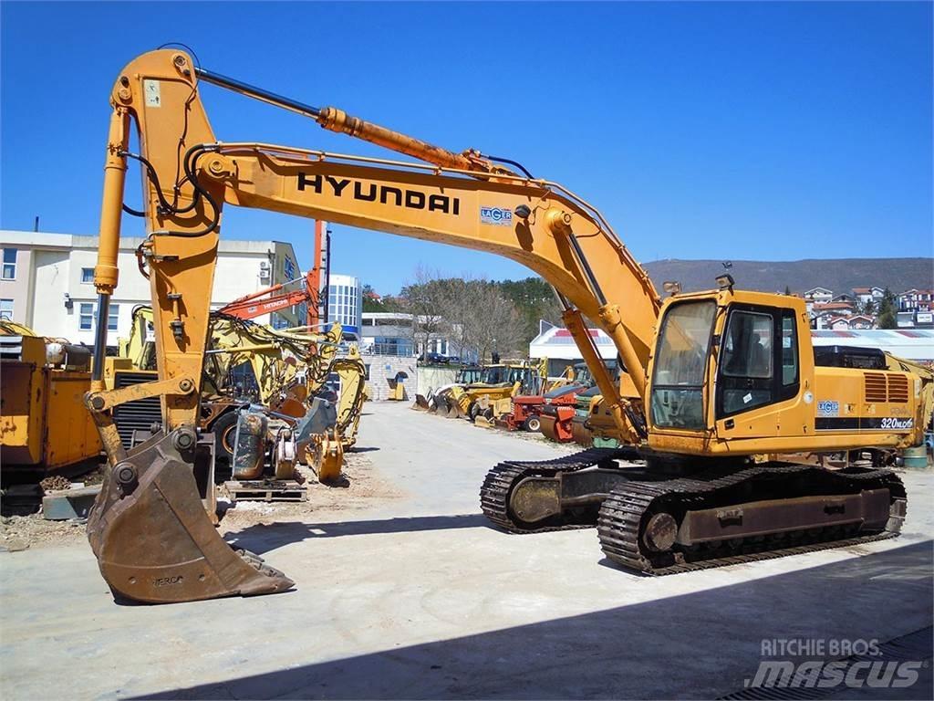 Hyundai R320NLC-7A Kāpurķēžu ekskavatori