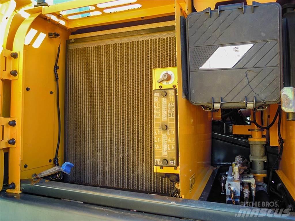 Hyundai R380LC-9A Kāpurķēžu ekskavatori