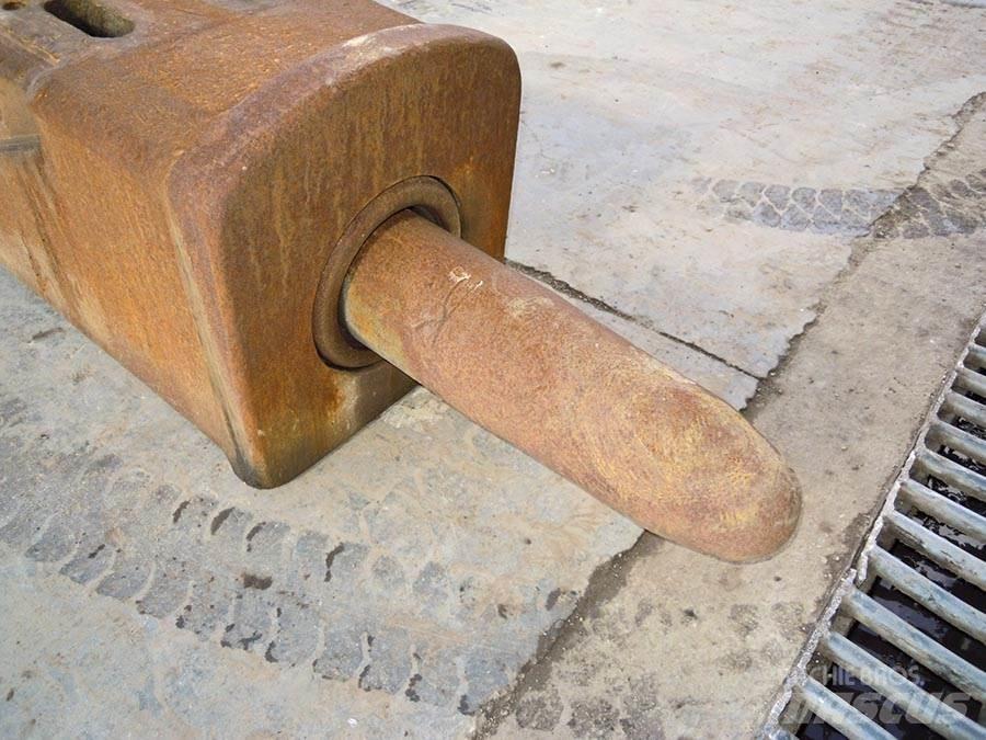 Indeco HP5000 Hidrauliskie pāļu āmuri