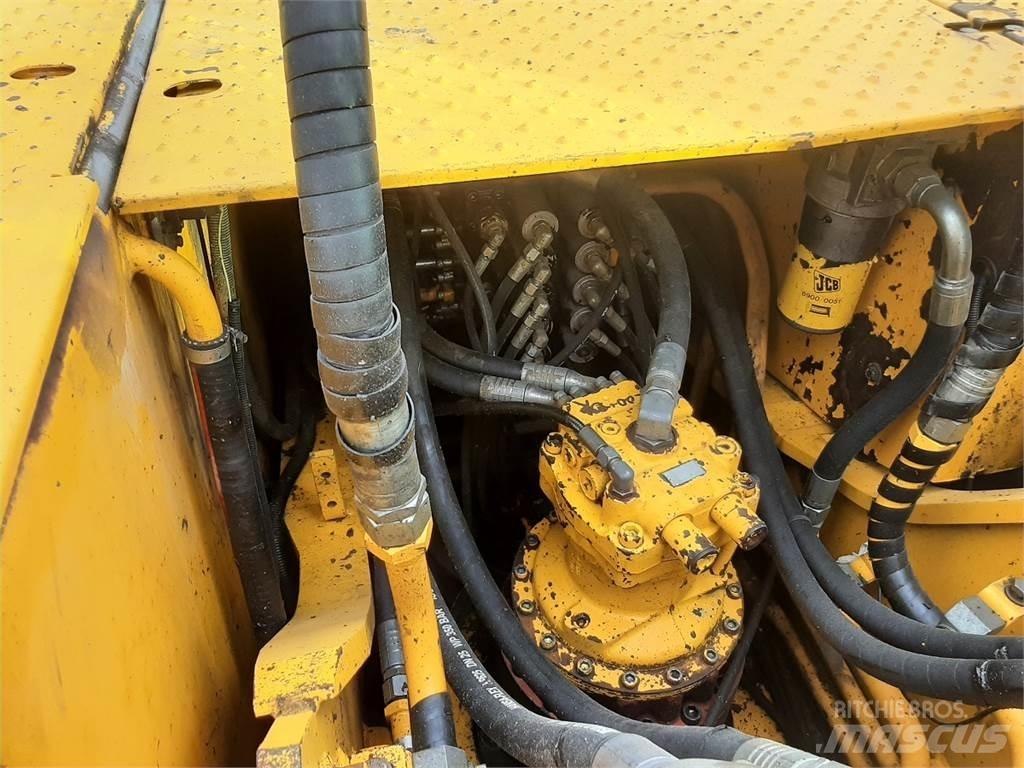 JCB JS235HD Kāpurķēžu ekskavatori
