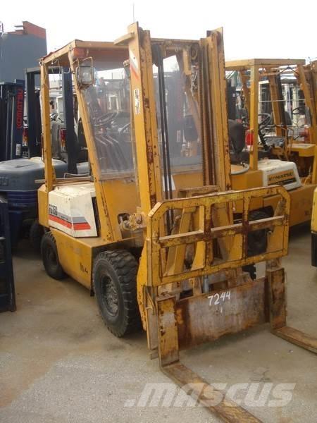 Komatsu FG15D-14 Autokrāvēji - citi
