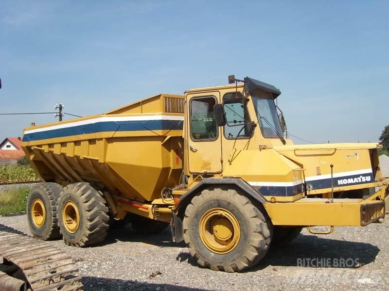 Komatsu HA270-3 Artikulētie pašizgāzēji