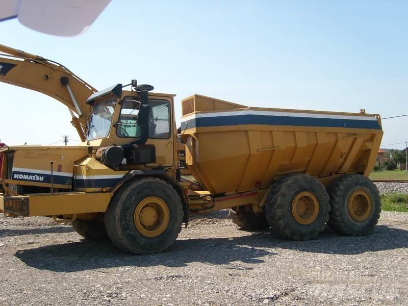 Komatsu HA270-3 Artikulētie pašizgāzēji