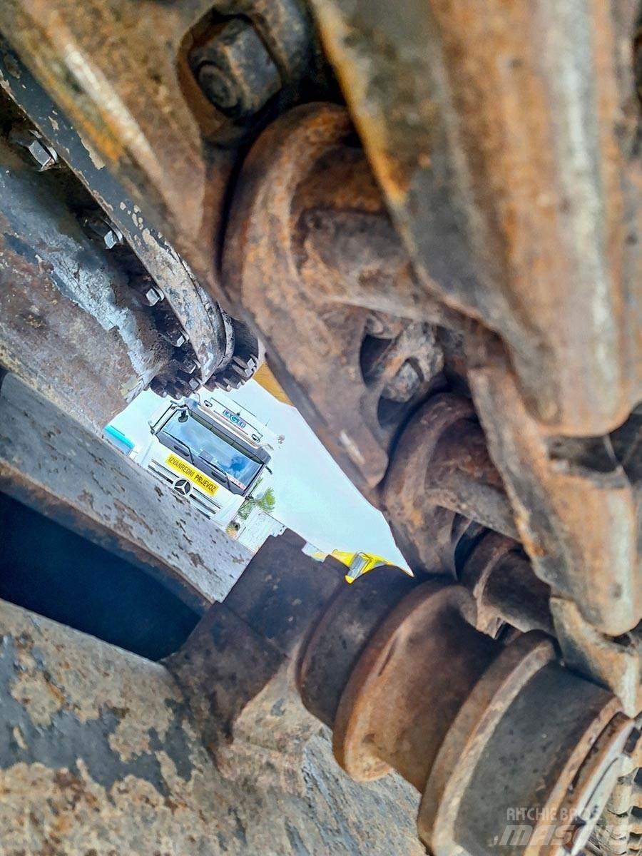 Komatsu PC340NLC-7K Kāpurķēžu ekskavatori