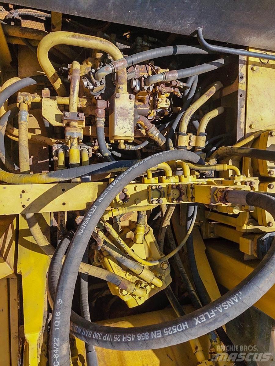Komatsu PC400LC Kāpurķēžu ekskavatori