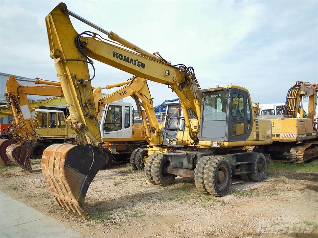 Komatsu PW170ES-6K Ekskavatori uz riteņiem