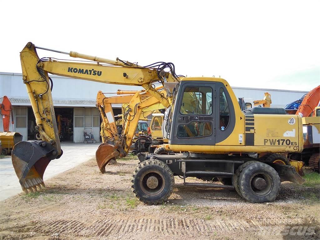 Komatsu PW170ES-6K Ekskavatori uz riteņiem