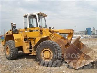 Liebherr L 551 Iekrāvēji uz riteņiem