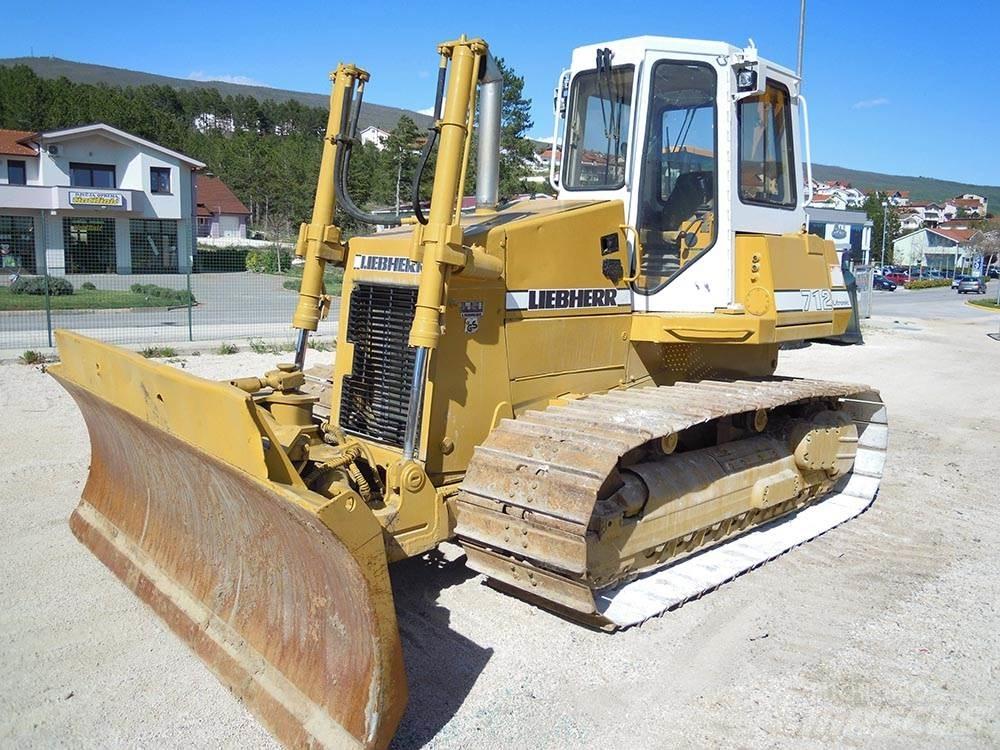 Liebherr PR 712M Kāpurķēžu buldozeri