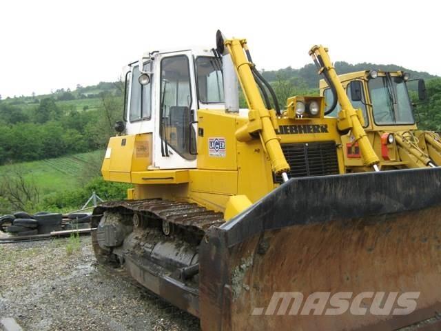 Liebherr PR 732 L Kāpurķēžu buldozeri