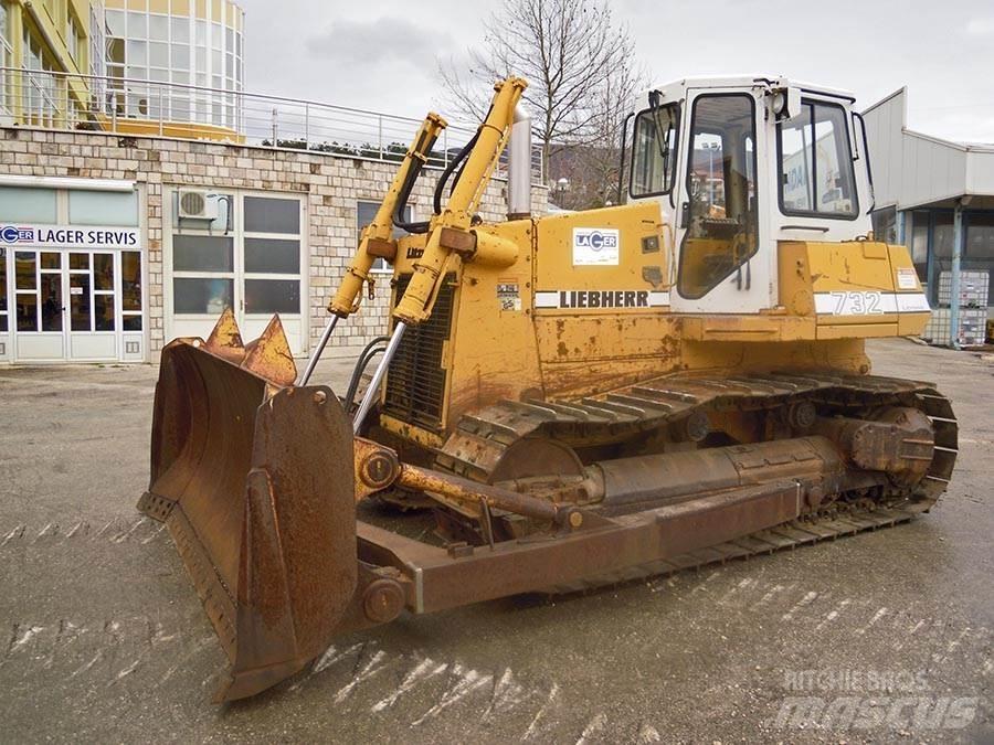Liebherr PR 732 L Kāpurķēžu buldozeri
