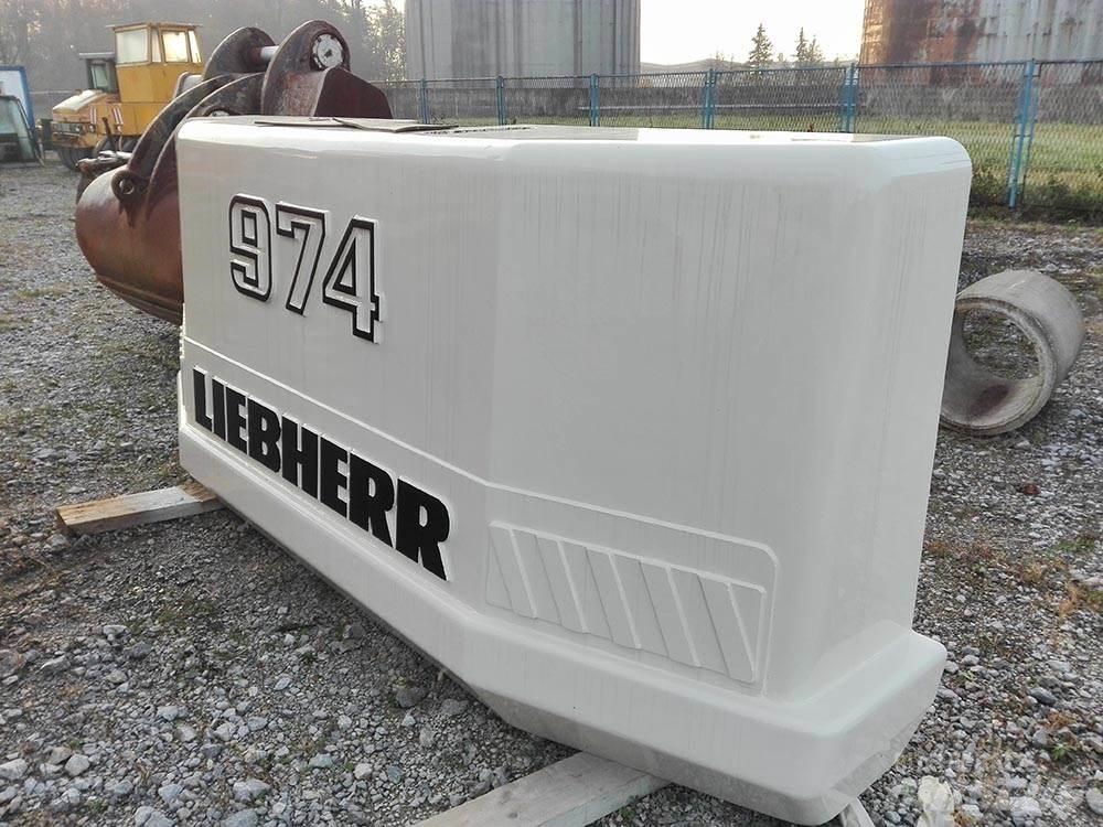 Liebherr R974B Kāpurķēžu ekskavatori